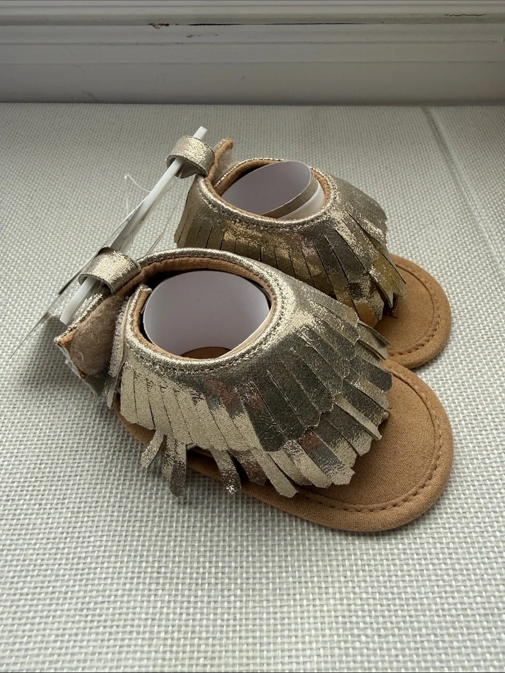 Gold Fringe Baby Sandals Size 6-9 Months (2)